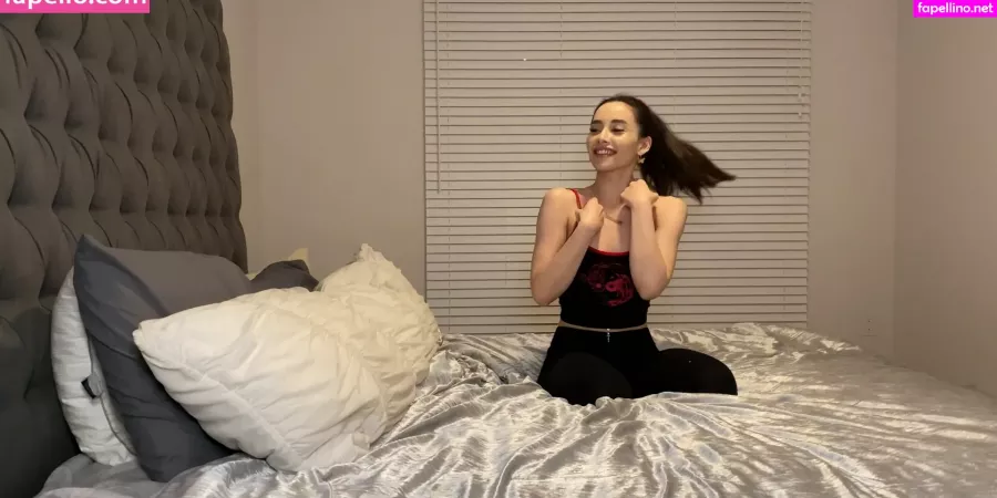 Aria Lee Arialeexxx OnlyFans Thumbnail #ymUkSYQ0X7