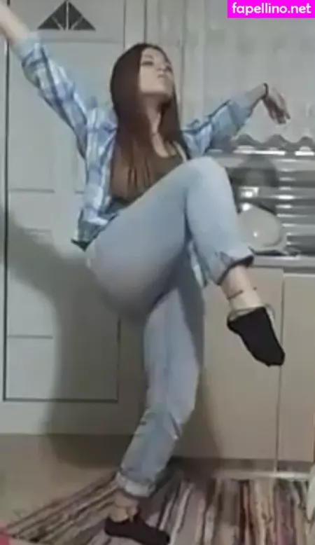 Aria Paria OnlyFans Thumbnail #AQN1bCHpaC