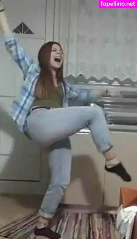 Aria Paria OnlyFans Thumbnail #R6B9jRFy5w