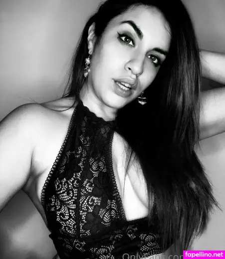 Aria Ss OnlyFans Thumbnail #q1GnwKivMs