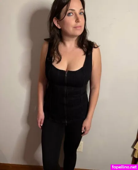 Aria Stardust OnlyFans Thumbnail #yCSHliLdDr