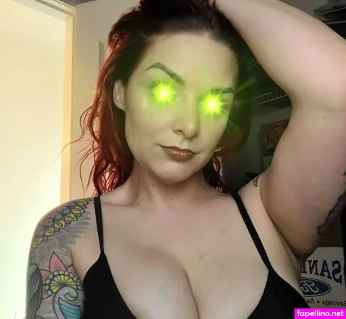 Aria Wanders OnlyFans Thumbnail #I1Qvzz9z76