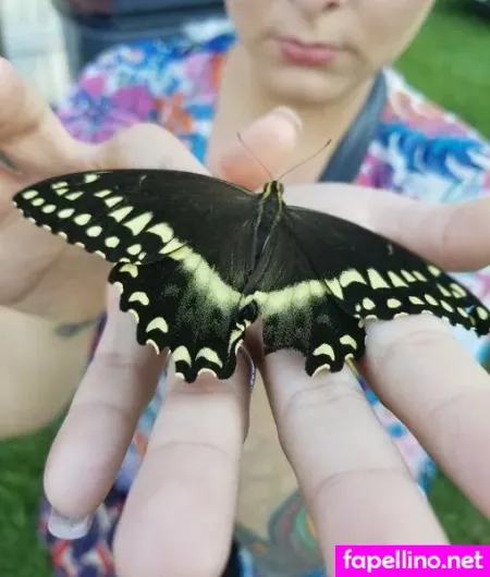 Aria Wanders OnlyFans Thumbnail #wlkXVNcMdr