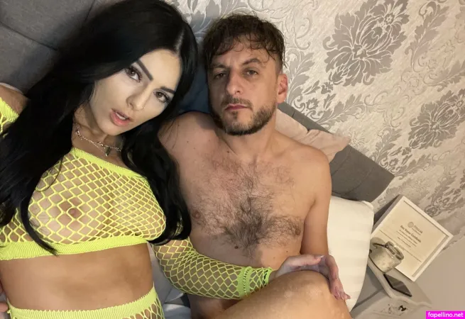 Aria White OnlyFans Thumbnail #zpO4MbAIYB