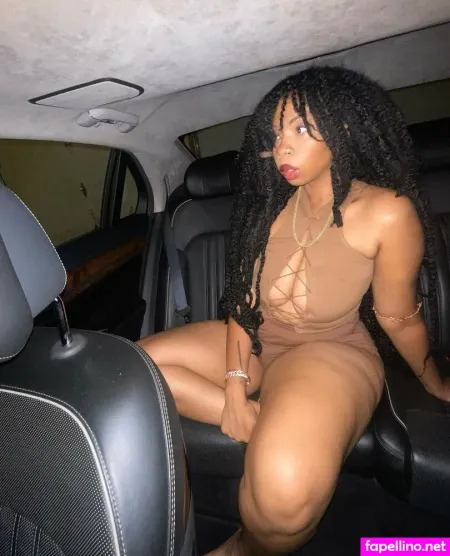 Ariaartizte OnlyFans Thumbnail #b50tFWybDA