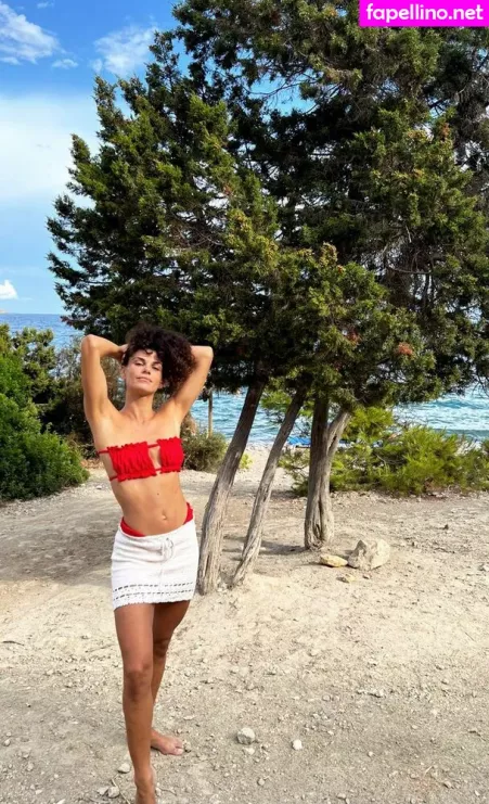 Ariadna Hafez OnlyFans Thumbnail #nMHE0NA34W