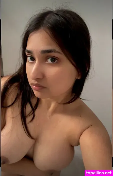 Ariagrover Main Profile Photo