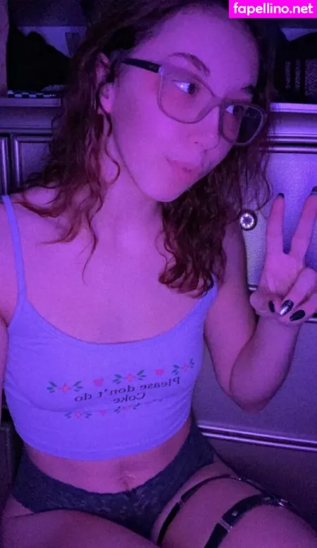 Ariajaynefree OnlyFans Thumbnail #d1vyGLCdqJ