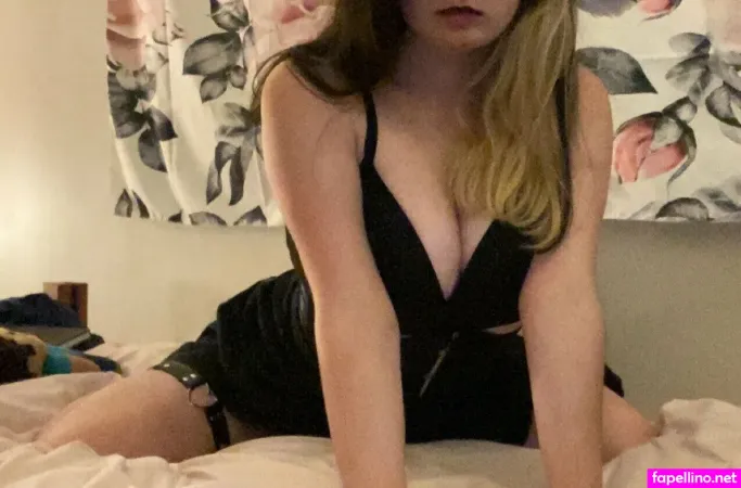 Ariamath OnlyFans Thumbnail #EMTP7iowGd