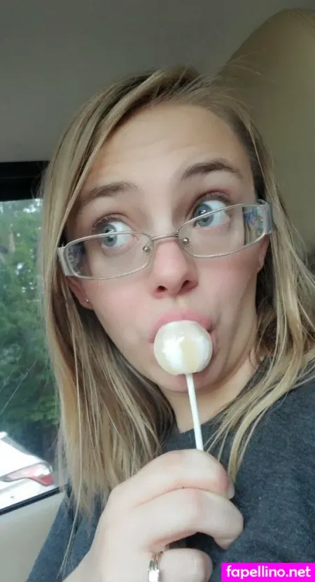 Ariamoon OnlyFans Thumbnail #xo1GOEfvlT