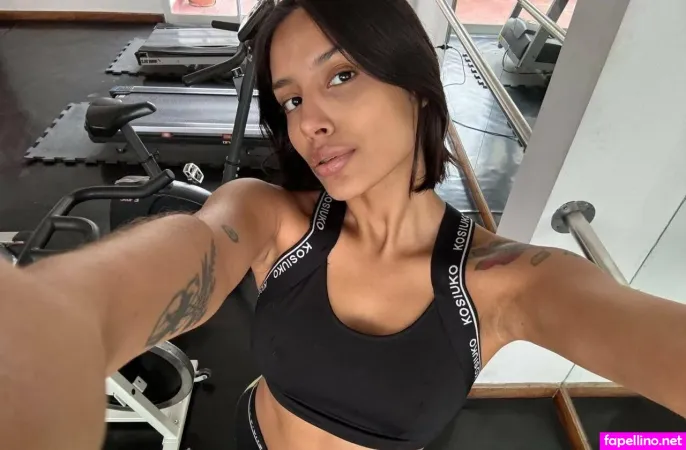 Ariamoonxo OnlyFans Thumbnail #l9hOrlItyw