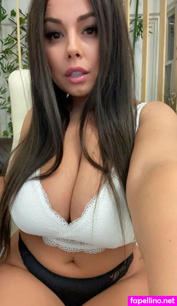 ariamoreu2 Nude Leaked OnlyFans Photo #gDOaAqEc9i