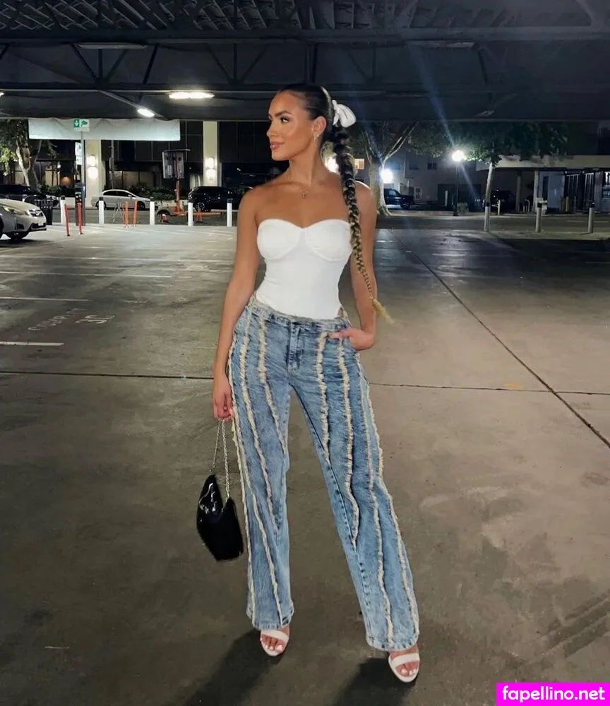 Ariana Barrett, arianaabarrett Nude Leaked OnlyFans Photo #0wnW7Mu0d1