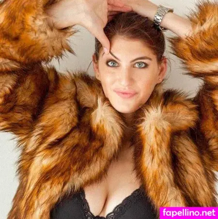 Ariana Basseri OnlyFans Thumbnail #b9HBpWKiN4