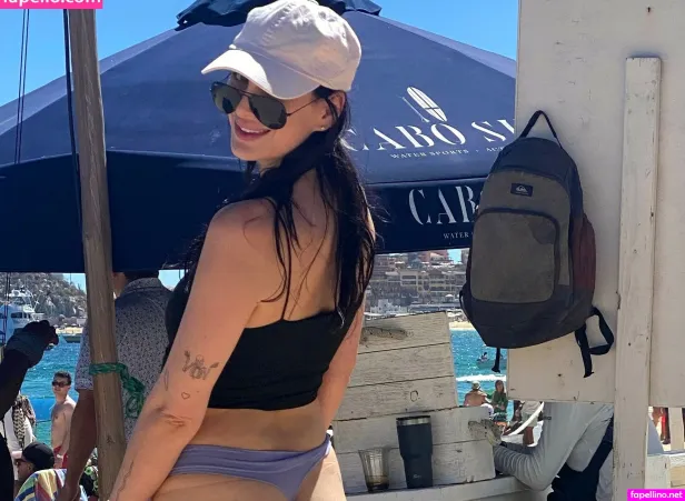 Ariana Basseri OnlyFans Thumbnail #xcJE49Rgeu