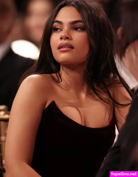 Ariana Greenblatt OnlyFans Thumbnail #WgdK8hNiAF