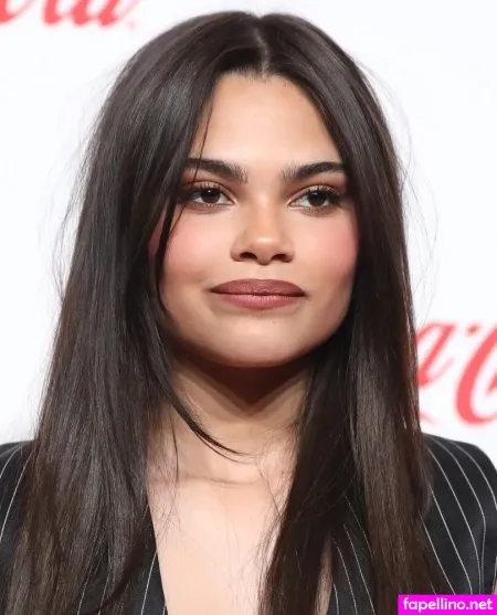 Ariana Greenblatt OnlyFans Thumbnail #pyf3dHw0jD