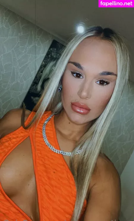 Ariana Santiago OnlyFans Thumbnail #HJdse7F3fK