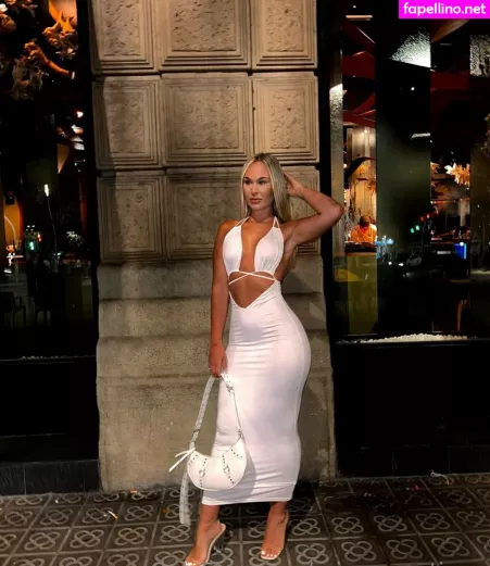 Ariana Santiago OnlyFans Thumbnail #ohW1mFTeV0