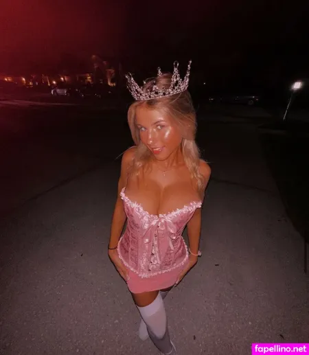 Arianaelisewhite OnlyFans Thumbnail #LvrMlcS192