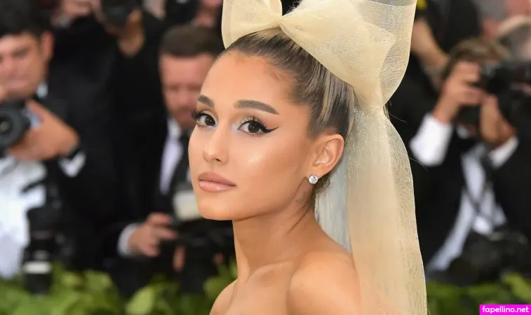 Arianagrande OnlyFans Thumbnail #eZOiOENOmX