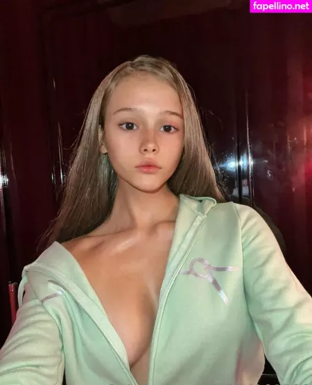 Arianagreene1 OnlyFans Thumbnail #9H4Fp0Bpf7