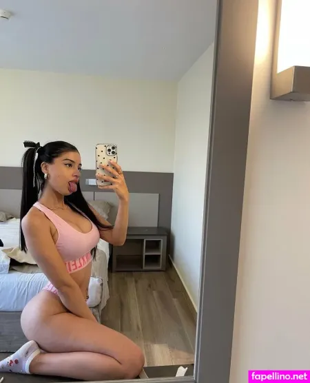 Arianaparker OnlyFans Thumbnail #x863rJYUrr