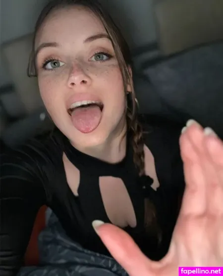 Arianaselena OnlyFans Thumbnail #zWKR58PShX