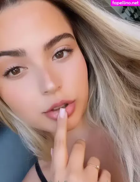 Arianavanx 1 OnlyFans Thumbnail #wcN3EW5o41