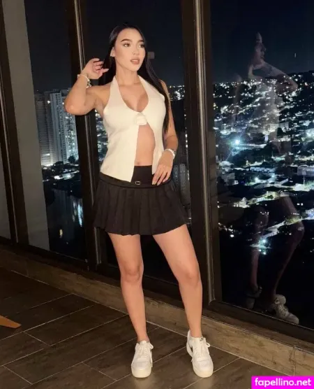 Arianavargas OnlyFans Thumbnail #EWmk55Zo78