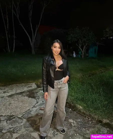 Arianavargas OnlyFans Thumbnail #Lo9LISnHV4