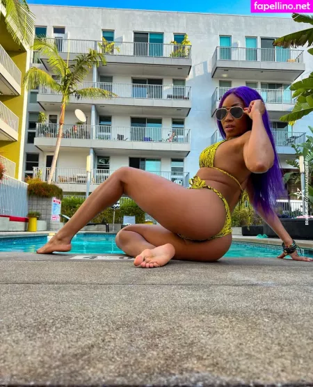 Ariane Andrew OnlyFans Thumbnail #4PdsSe5YcS