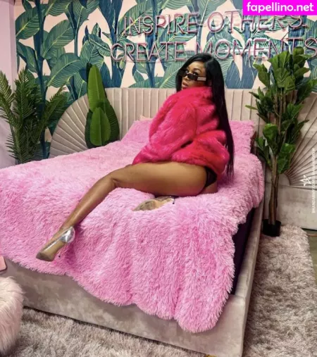 Ariane Andrew OnlyFans Thumbnail #pyLJp9w5sL