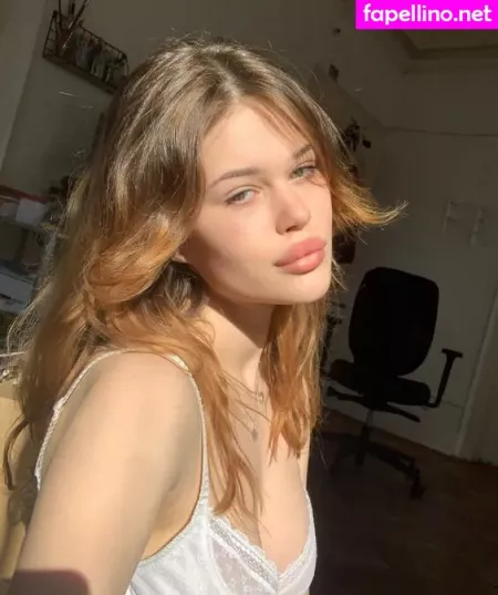 Ariane Ganz OnlyFans Thumbnail #aPNmPw3YPI