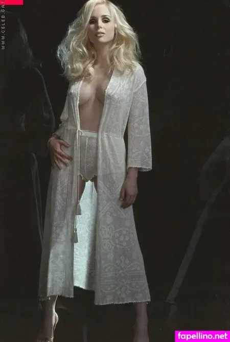 Ariane Sommer OnlyFans Thumbnail #FQyFoRUqDo