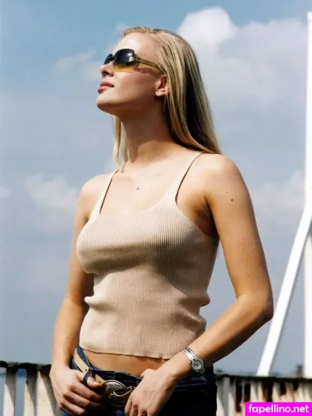 Ariane Sommer OnlyFans Thumbnail #XLMgmuwIxO