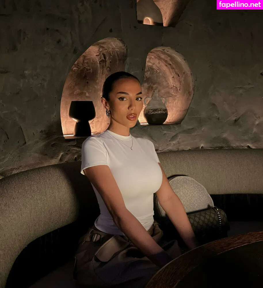 arianna_ajtar Nude Leaked OnlyFans Photo #2a1EknZ0x1