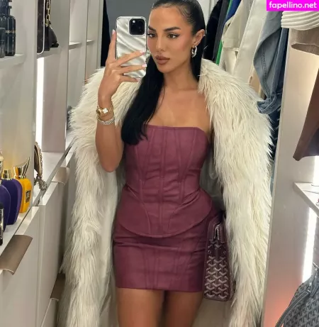 Arianna Ajtar OnlyFans Thumbnail #S8S3K91C5D