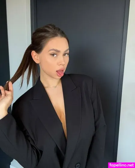 Arianna Evans OnlyFans Thumbnail #4cJTnfWvaX