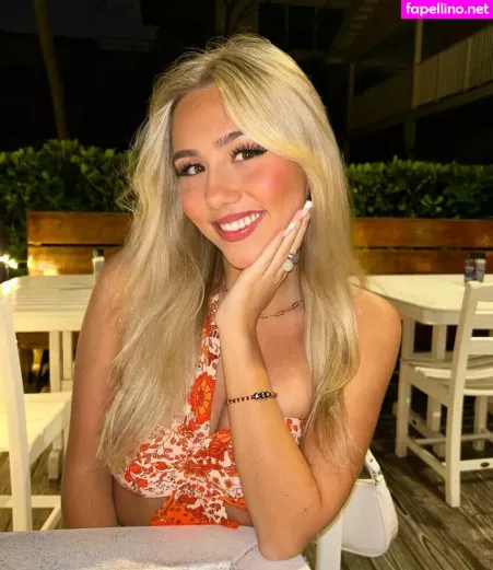 Arianna Felber OnlyFans Thumbnail #gataInrYHm