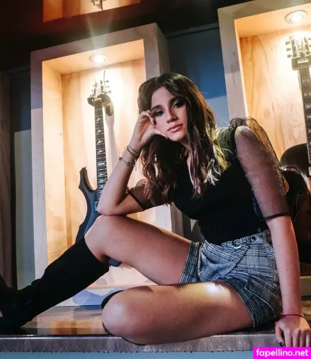 Arianna Fernandez OnlyFans Thumbnail #0HXLAvoe1u