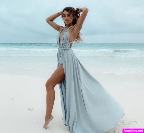 Arianna Hicks OnlyFans Thumbnail #i2MsYcVhOD