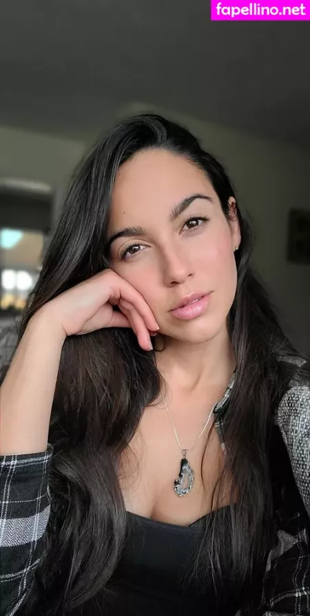 Arianna Marie OnlyFans Thumbnail #K69lPyGug9