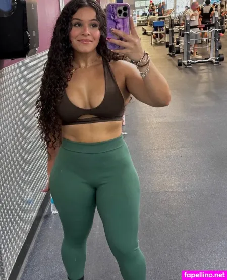 Arianna Odettee OnlyFans Thumbnail #l1l3bG8jj7