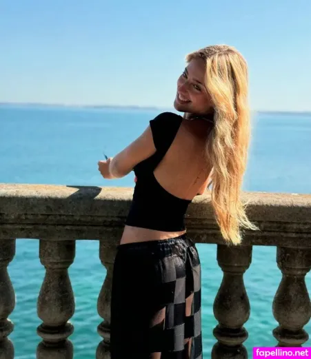 Ariannmusic OnlyFans Thumbnail #JHzyC1MvRS