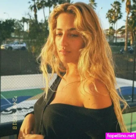 Ariannmusic OnlyFans Thumbnail #YqUSeSJDV3