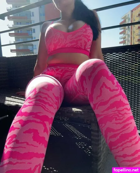 Ariaphoenixfree 1 OnlyFans Thumbnail #shTTSyp1hu