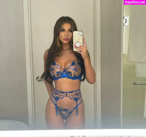 Ariataylorxxx OnlyFans Thumbnail #zT8cKyvVZq