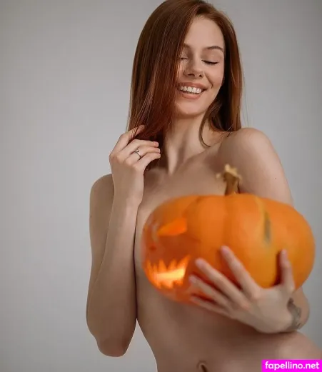 Ariavix OnlyFans Thumbnail #elTQ88dU2q