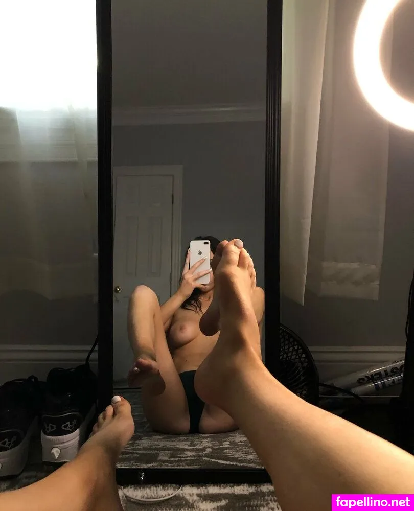 ariawhite69, authorariawhite Nude Leaked OnlyFans Photo #9VVWRHdlzn